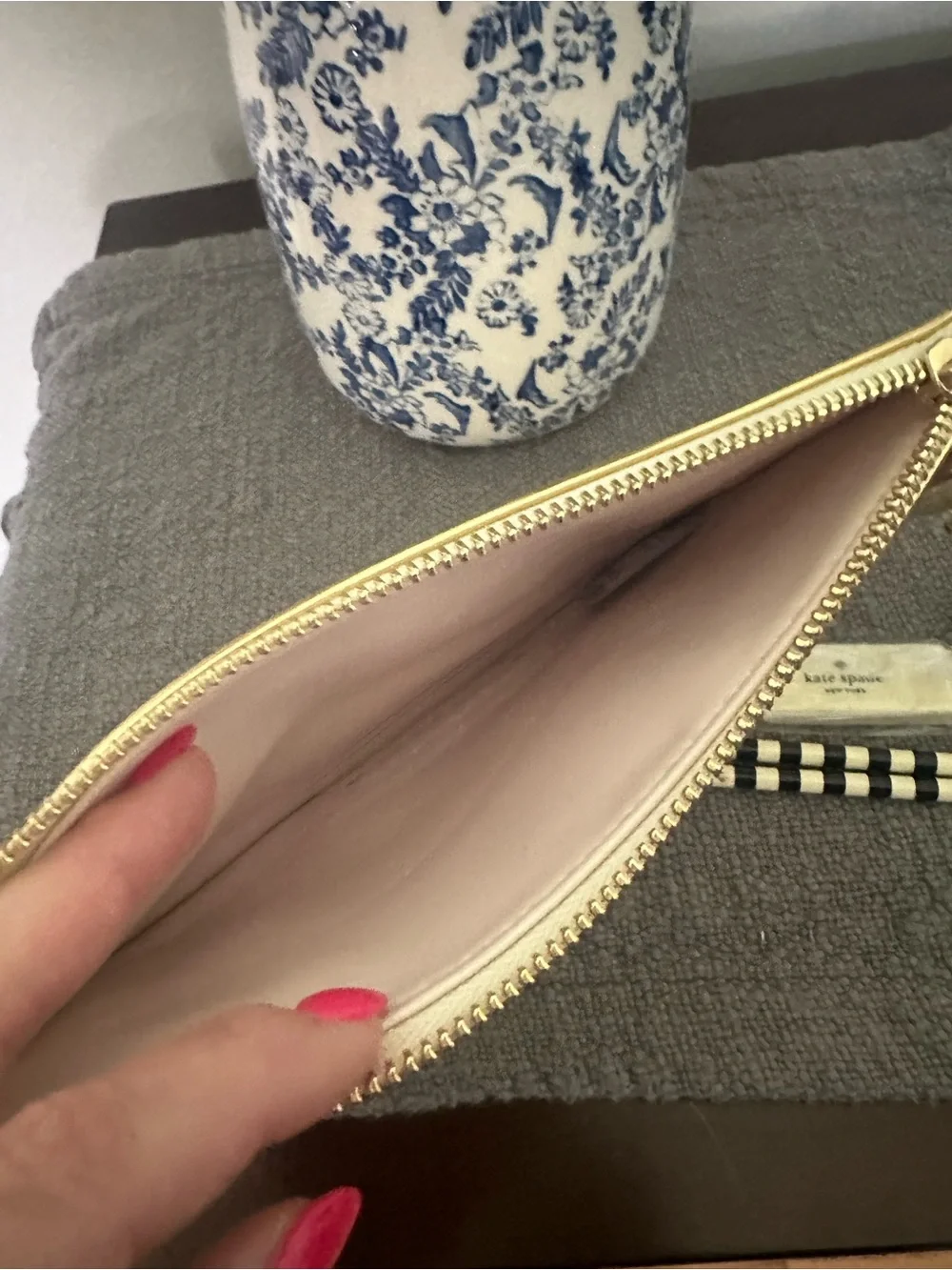 Kate Spade ♠️ Gold & White Stripe Zip Pouch Pencil Case